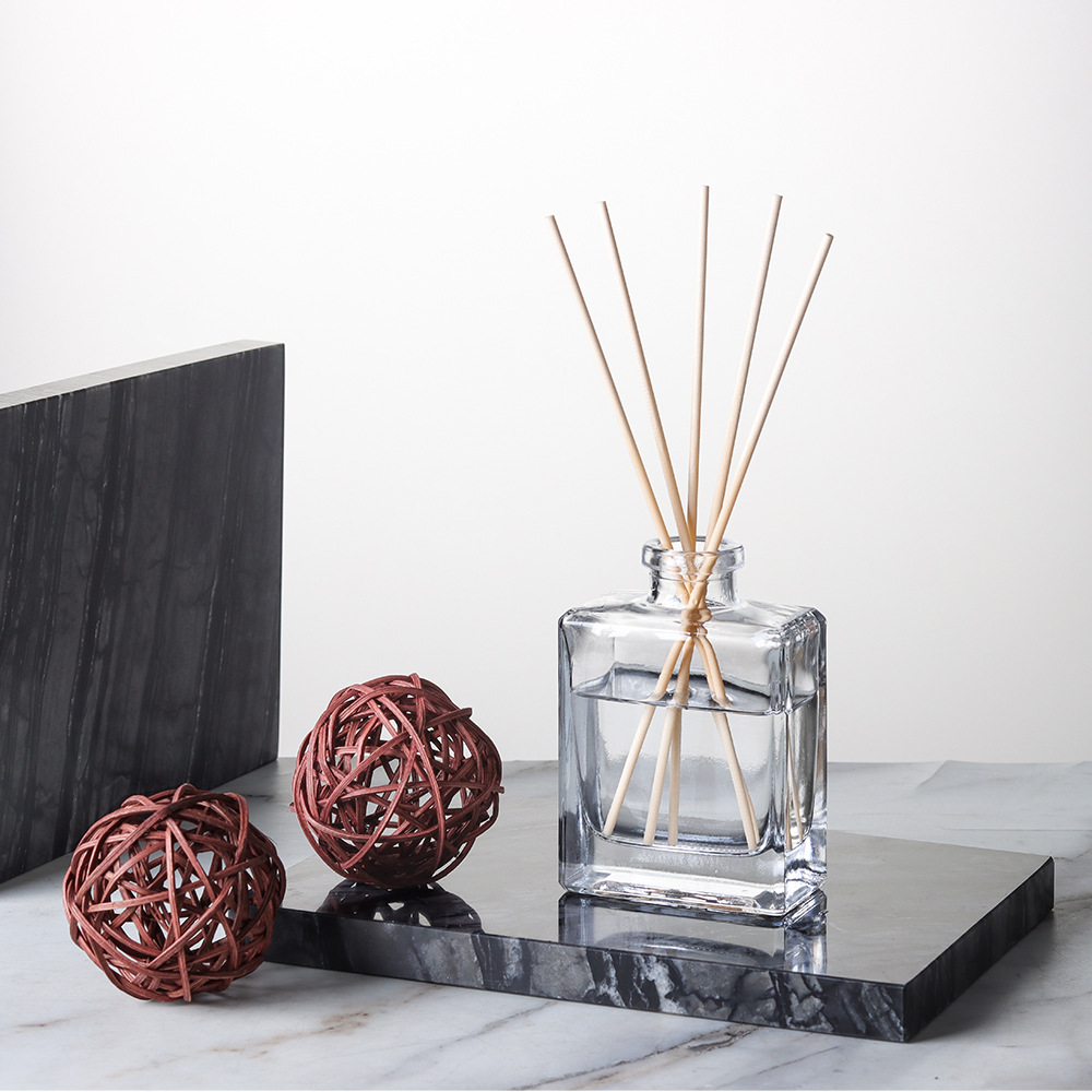 Modern simple square glass aro - Home Fragrance Japan 评论和价格