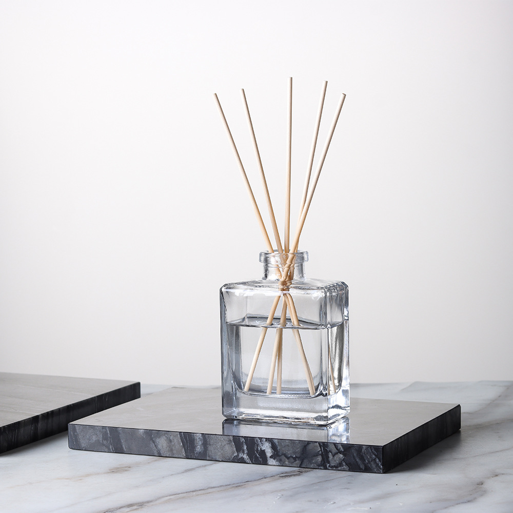 Modern simple square glass aro - Home Fragrance Japan 评论和价格